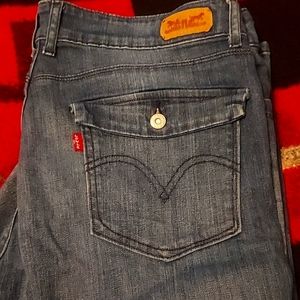 Mid rise skinny Levi's